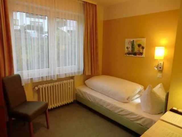 Hotel Frankenhof Hoechberg 3*,  Germany
